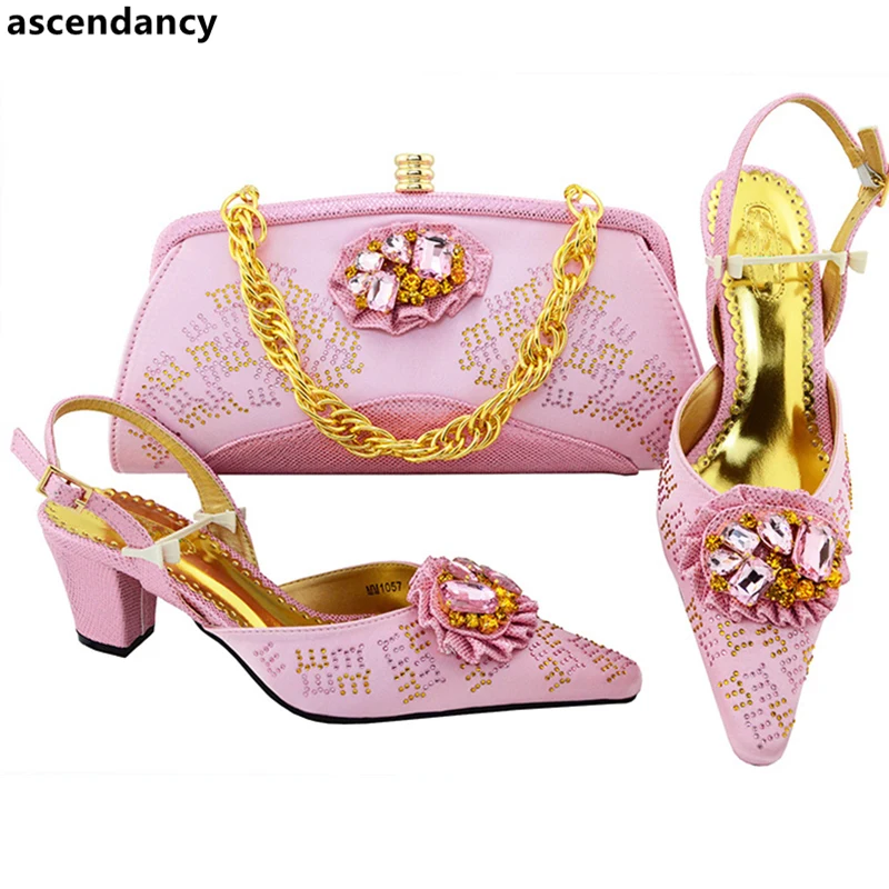 Sacs Dames Nigeria Et Parti Chaussures Décoré teal Mariage bleu Ensemble or Strass Sac Noir wine Correspondre Italiennes Avec À Royal Noir rose Pour peach Couleur XxCqwnY
