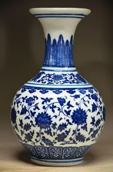 

DELICATE CHINESE BLUE AND WHITE PORCELAIN HANDMADE FLOWER VASE