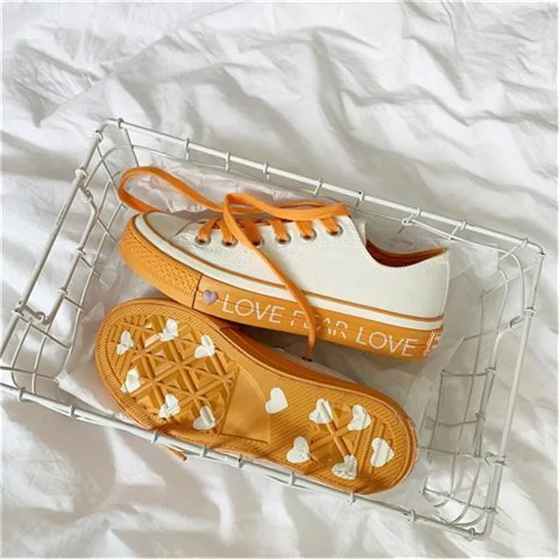 

YOUBROER White Orange Love Sole Canvas Shoes Female Spring Small White Shoes All Go Together Recreational Board Shoe