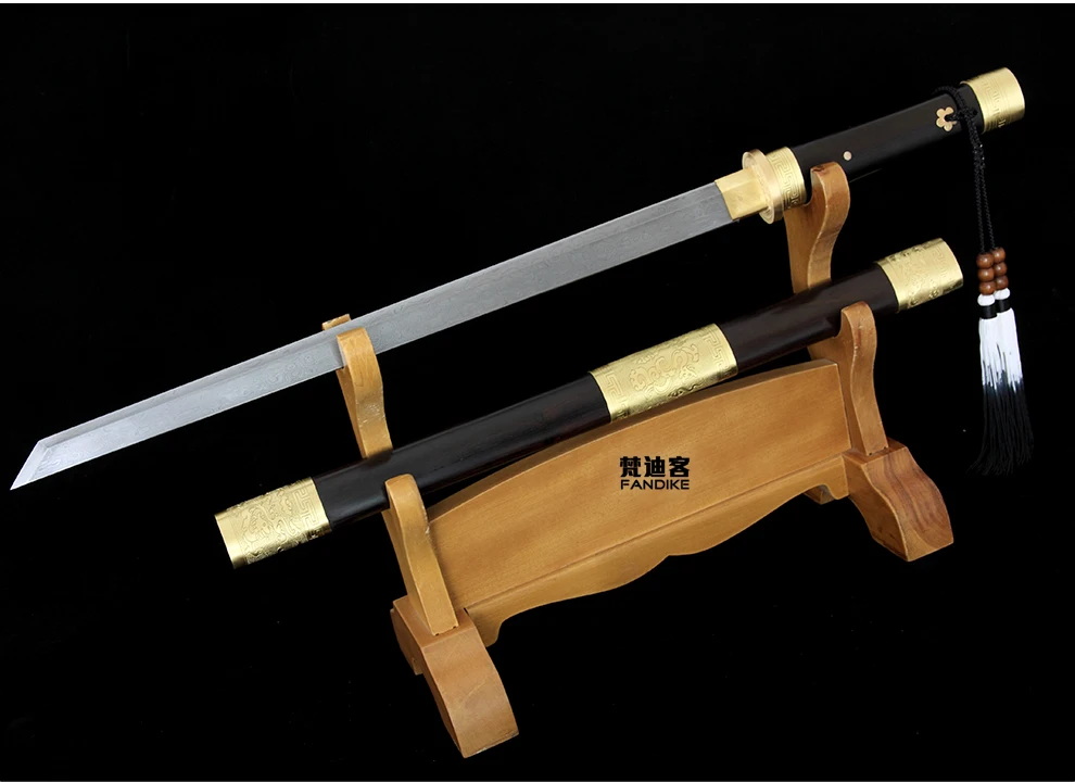 Chinese Sword Katakirihadukuri Folded Steel Blade Rosewood Tang Dynasty Dao
