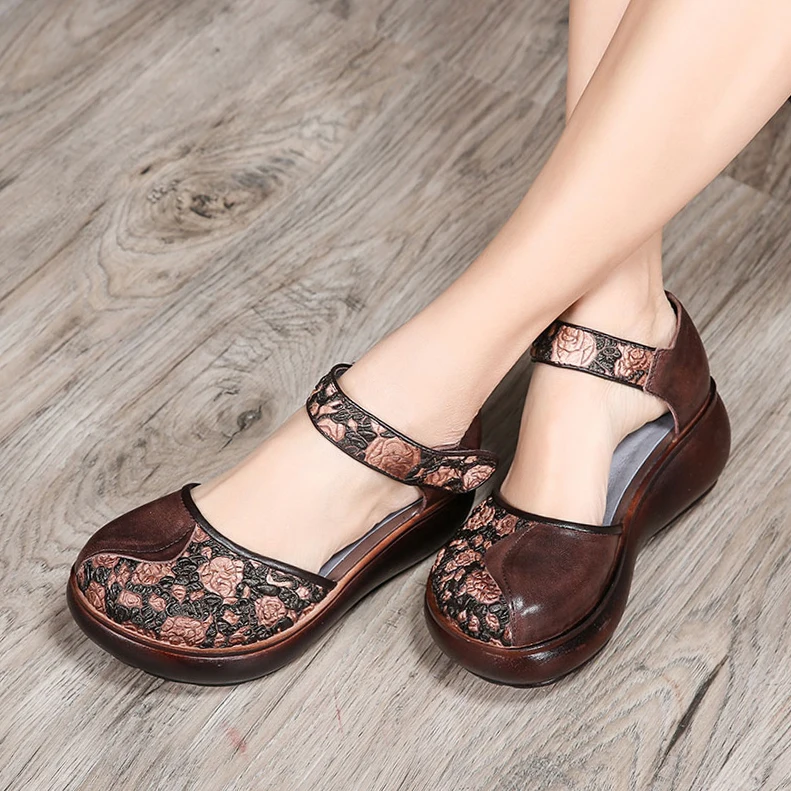 GKTINOO/женские босоножки из натуральной кожи; босоножки на высоком каблуке 6 см с вышивкой; Летняя обувь на танкетке; женская кожаная обувь ручной работы в стиле ретро