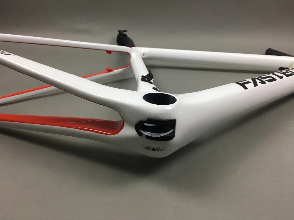 Discount white red with black  FASTERWAY classic carbon road frameset UD weave carbon bike frame:Frameset+Seatpost+Fork+Clamp+Headset 125