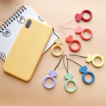 Конфеты силиконовым кольщом вытяжным шнуром для iPhone 7 чехол Универсальные чехлы для мобильного телефона с ремешком Шарм затягивающей веревочки для чехол для телефона Samsung кольцо ремни любовь