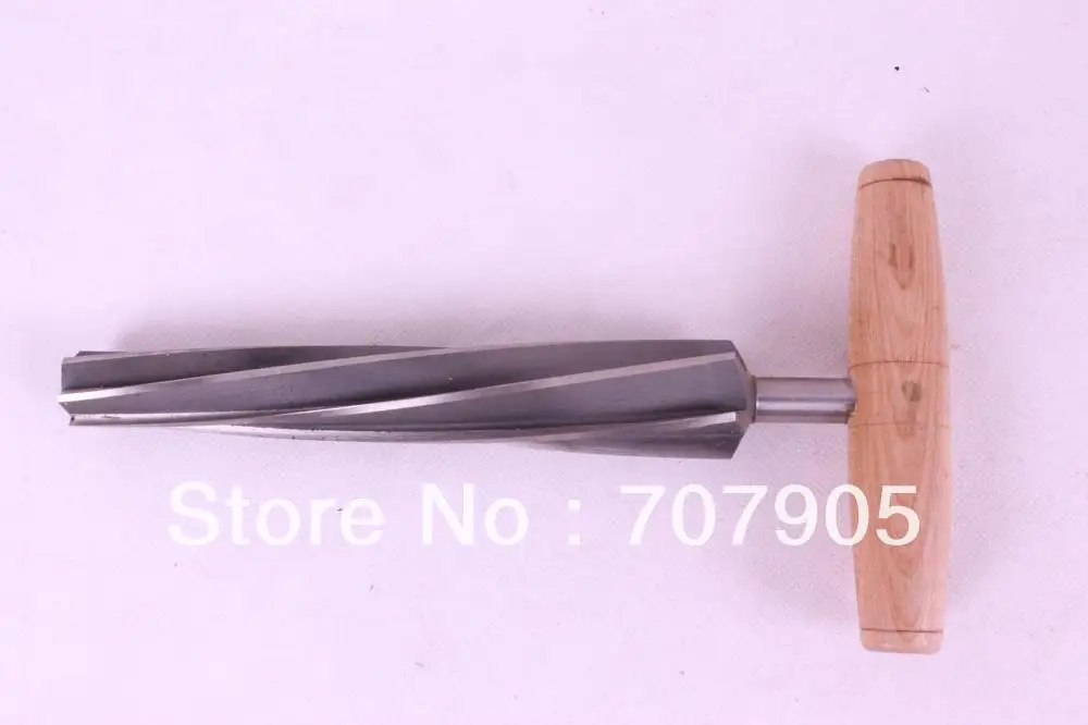 

One high quality screw type double bass end pin reamer,tool #Q32