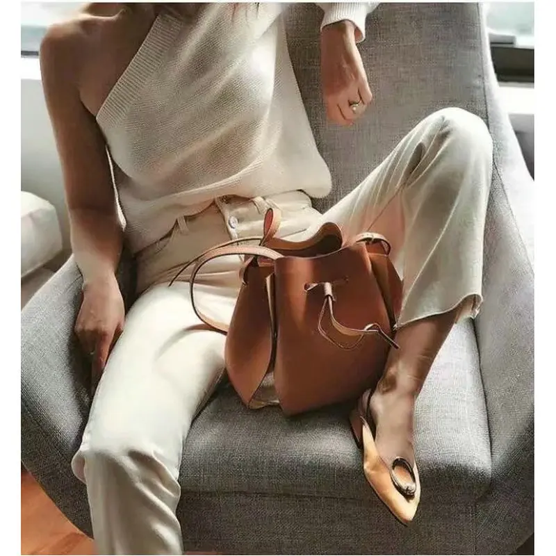 

New Women Knitted Solid One Shoulder Sweater Irregualr Fashion Casual Autumn Winter Loose Pullover Female Special Sweater