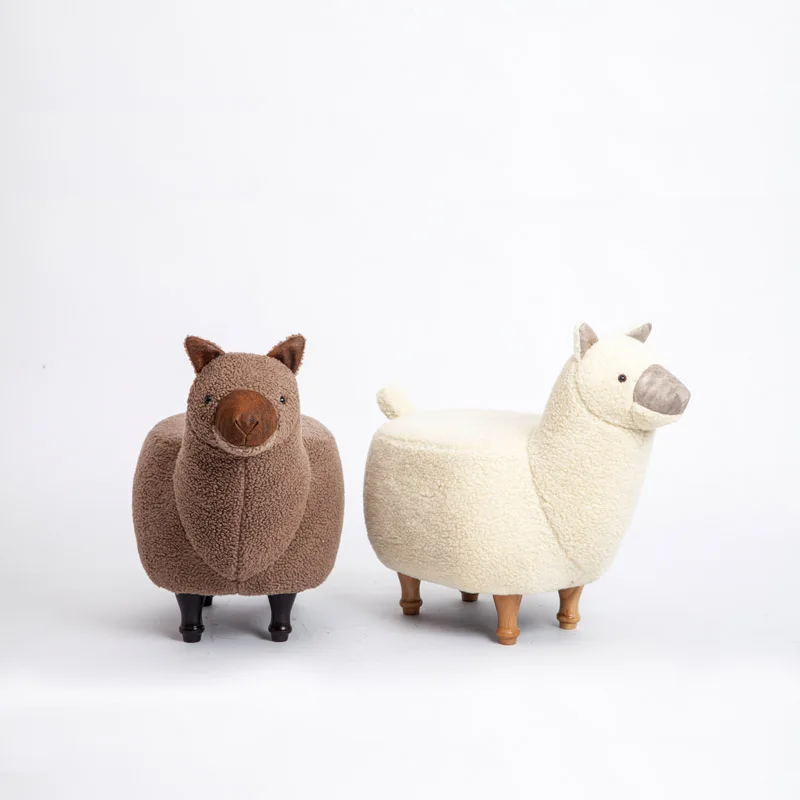 

Creative Low Stool Alpaca Wear Shoes Stool Solid Wood Feet Home Change Shoes Stool Designer Footstool Animal Sofa Stool