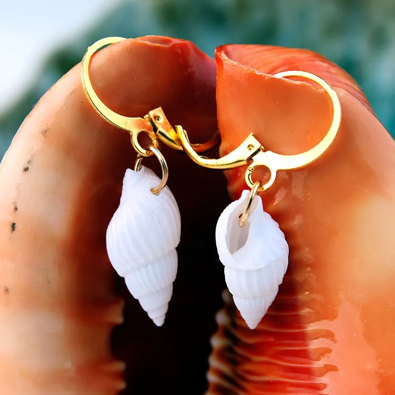 

Bohemia Gold Color Geometric Sea Shell Drop Earrings for Women Natural Conch Dangle Earring 2019 Fashion Ocean Beach Jewelry