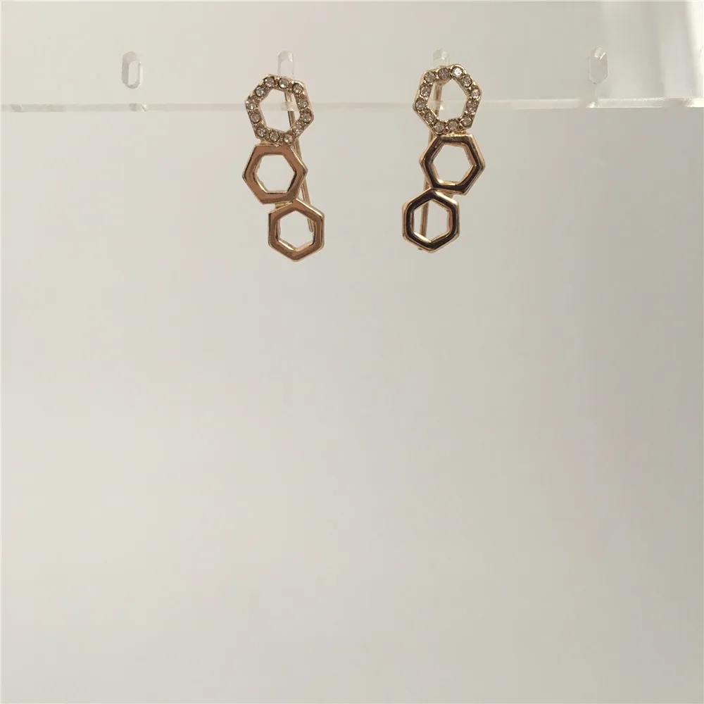 

LOVELY WOMEN EARRING GOLD COLOR PLATING CLEAR STONE DROP EARRING FOR WOMEN GIRL