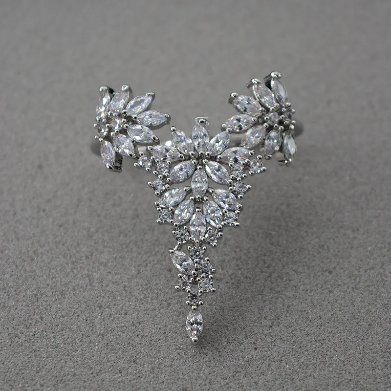 HIBRIDE элегантная форма в виде цветка массивные женские Полые геометрические кольца с регулируемым размером открытый палец кольцо R-167