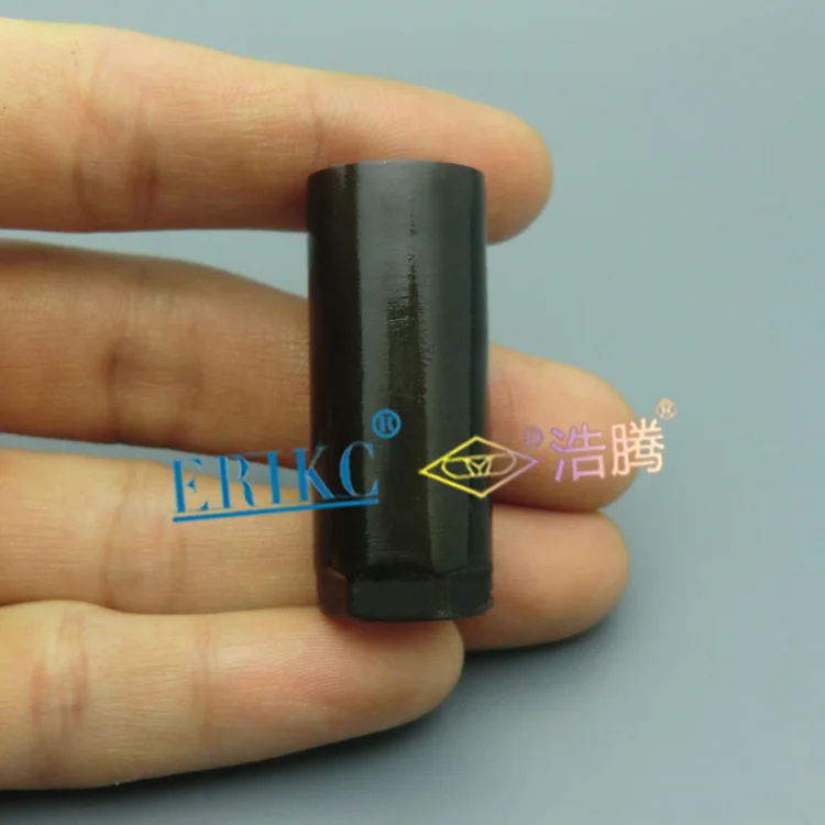 

ERIKC Auto diesel engine injecctor spare parts 9308-002E NOZZLE NUT ASSEMBLING and 9308002E nozzle connector nut