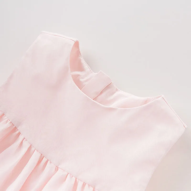 DB6437_0014_6Y3A7109