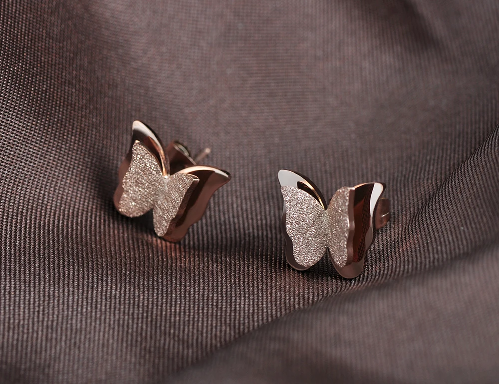 Lokaer модные титановые стальные милые двойные летающие серьги в виде бабочек и кулон ожерелье наборы мода животных комплект ювелирных украшений для женщин