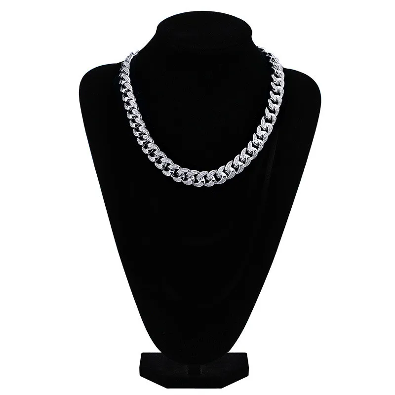 cuban chain necklace11