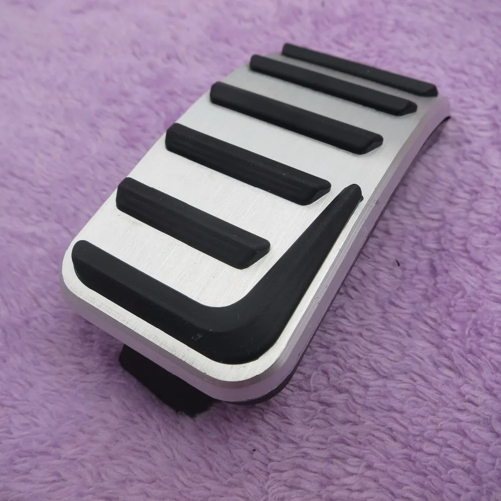 Car Accessories Car Pedals DEE Car Accessories Aluminium Alloy Accelerator Gas Brake Pedal for Volvo S40 V40 C30 AT Non Slip Pedal Plate Pads Styling