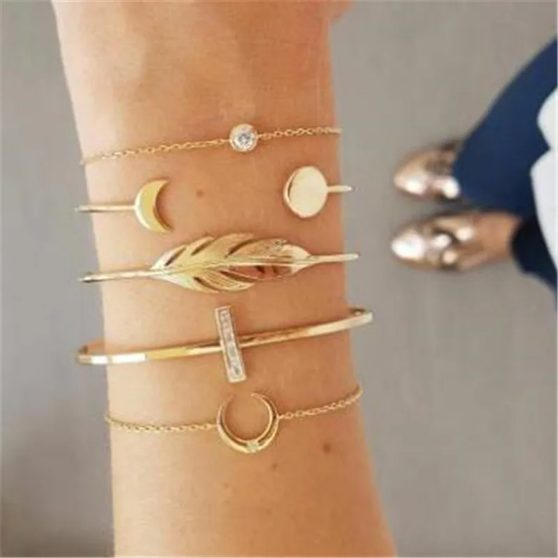 

5Pcs/Set Fashion Punk Gold Chain Moon Leaves Crystal Geometry Opening Bracelet Set for Women Charm Beach Jewelry Party Gifts