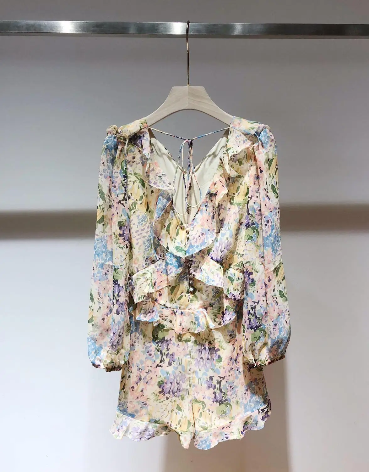

2019 ladies fashion loose V-neck print bubble long-sleeved jumpsuit 0702