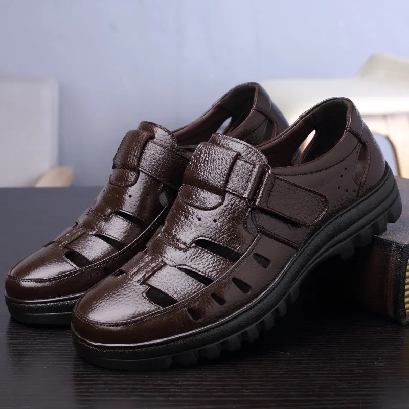 Size 38-44 uomini estate scarpe stile Classico stile Retrò Gladiatore uomini Freddi sandali Fretwork Traspirante Scarpe Fisherman Nero marrone