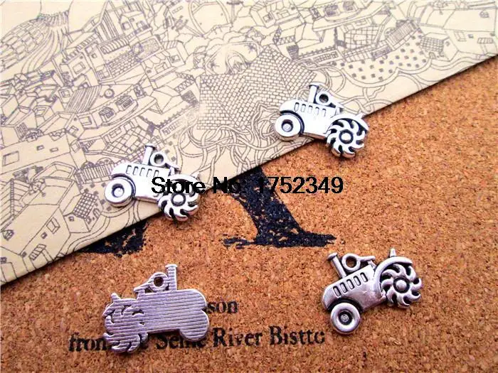 

15pcs Tractor Charms Tractor Pendants Antiqued Silver Tone 20 x 14 mm