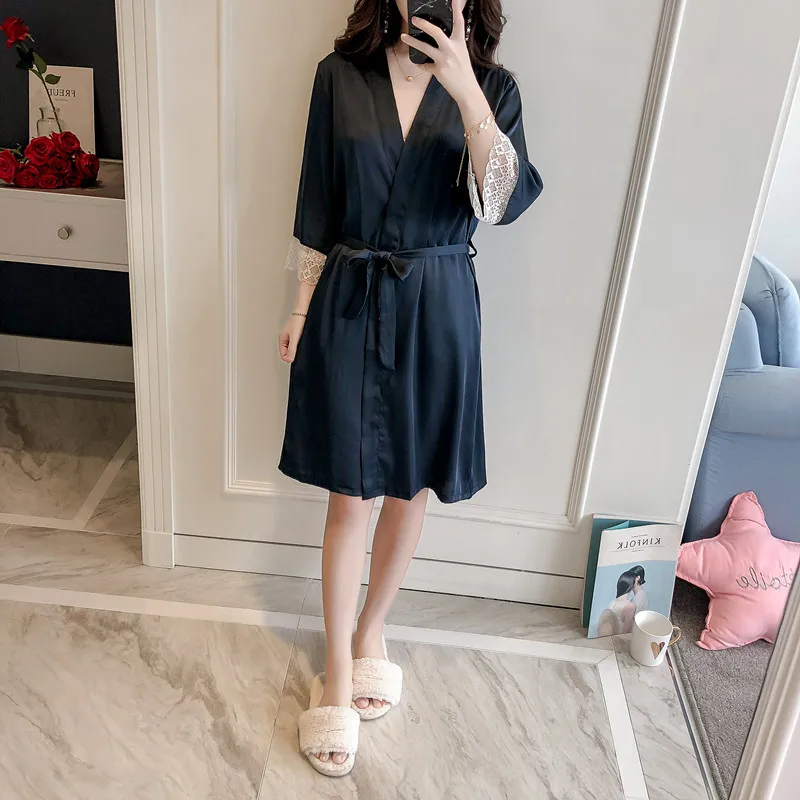 9333887629_1929359744