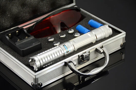 

450nm Blue Laser Pointers pen Flashlight Burn Smoke Matches cigarette with 5 Star Caps Charger fir Outdoor Travel