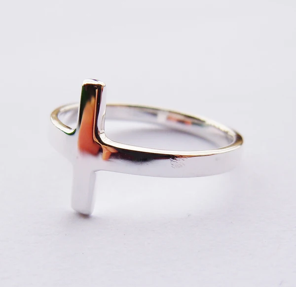 

Solid 925 Sterling Silver Cross Ring