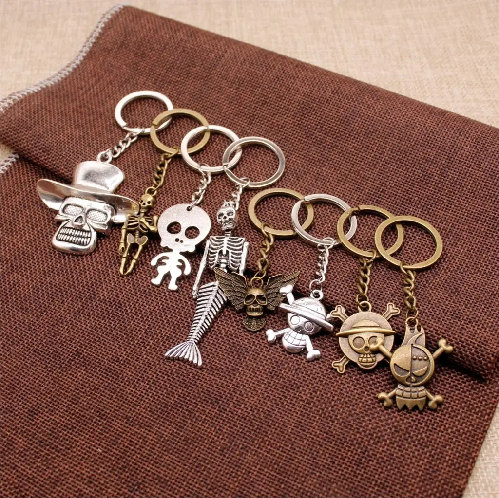 

3 Piece skull keychain pirate key accessories for men