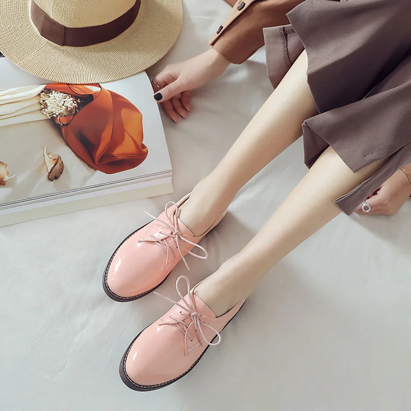 Oxfords Shoes Woman Casual Loafers Lace-Up Flats Fashion Brogue Shoes Patent PU Leather Women Shoes Plus Size Pink Beige Black (12)
