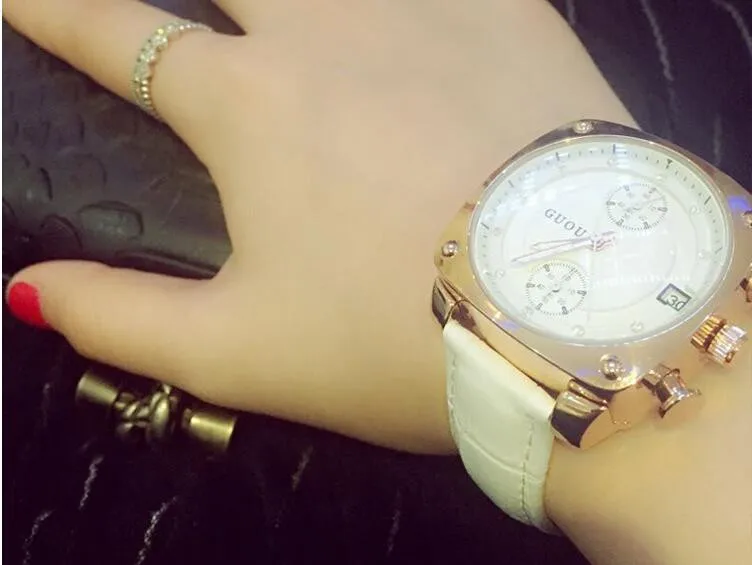 Новое поступление для женщин со стразами часы Мода кварцевые часы для девушки пояса из натуральной кожи платье Часы Guou наручные часы для