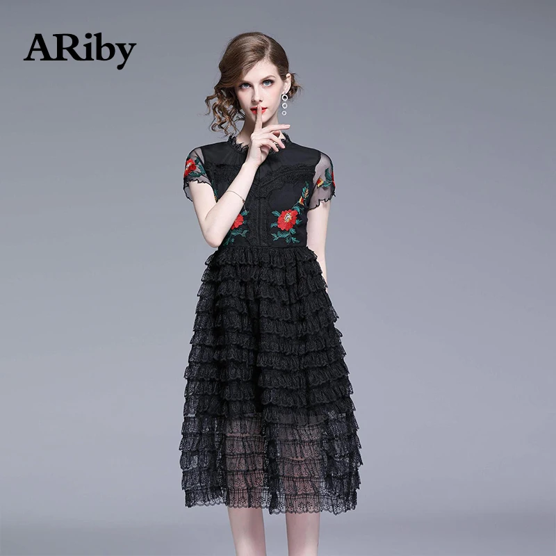Women Dress Lace Black Party Dress 2019 Summer New Office Lady Floral Embroidery Hollow-out Lace Short-sleeved Cake A-Line Dress