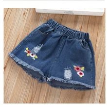 Детские джинсовые шорты для девочек летние детские тонкие популярные штаны хлопковые удобные штаны модные шорты с цветочным принтом