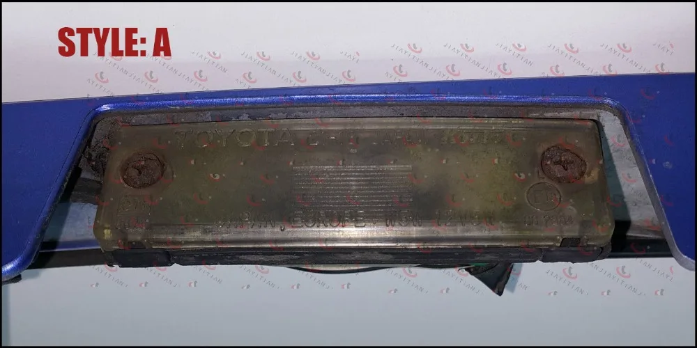 TOYOTA COROLLA VERSO 2003 rear tail boot gate panel & number plate light lamp1 76801-13110