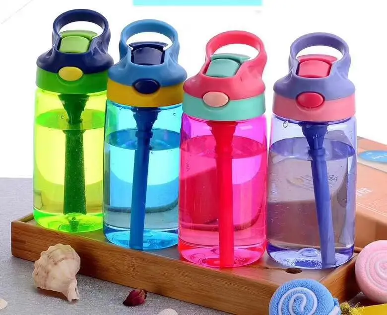 

2019 plastic water cup with straw innovating water jug water bottle kids cartoon kettle Sport camping travel cup