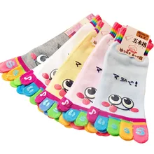 3 пары, женские носки ярких цветов, новинка, Мультяшные забавные пять пальцы большой палец на ноге, хлопковые носки для девочек, модные удобные забавные носки