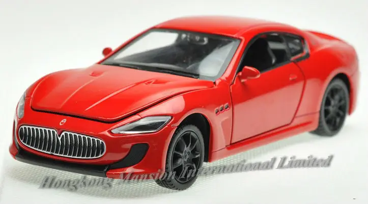 132 Maserati GranTurismo (2)