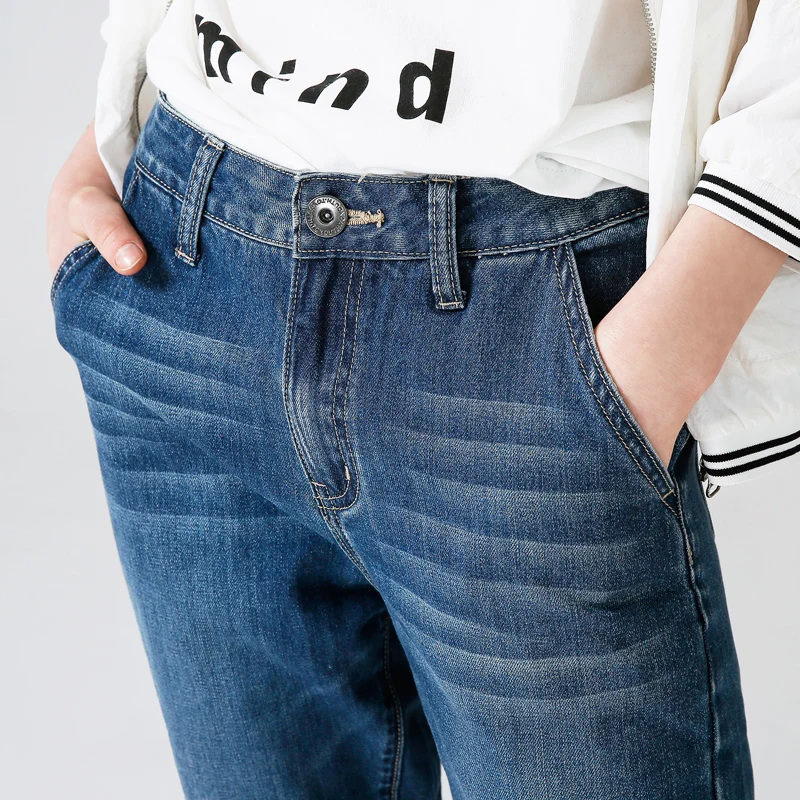 womens jeans with pockets