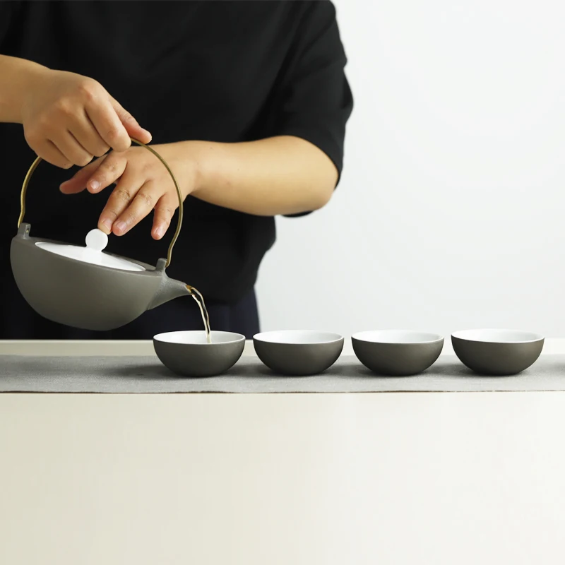 

Porcelain Creative Teaware Set, Giving for Kungfu Teaware with One Pot and Four Cups of Jingdezhen Ceramic Large Capacity Teapot