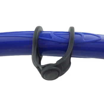 

New Silicone Folding Flexible Roll Up Full Wet Type Snorkel Breathing Tube For Diving Snorkeling Swimming Water Sports