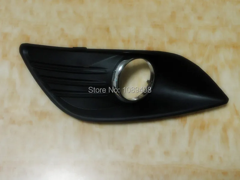 

1 Piece with trim hole LH Left Front fog lamp light cover frame case for Ford Focus 2 2009 2010 2011 Sedan 4 door