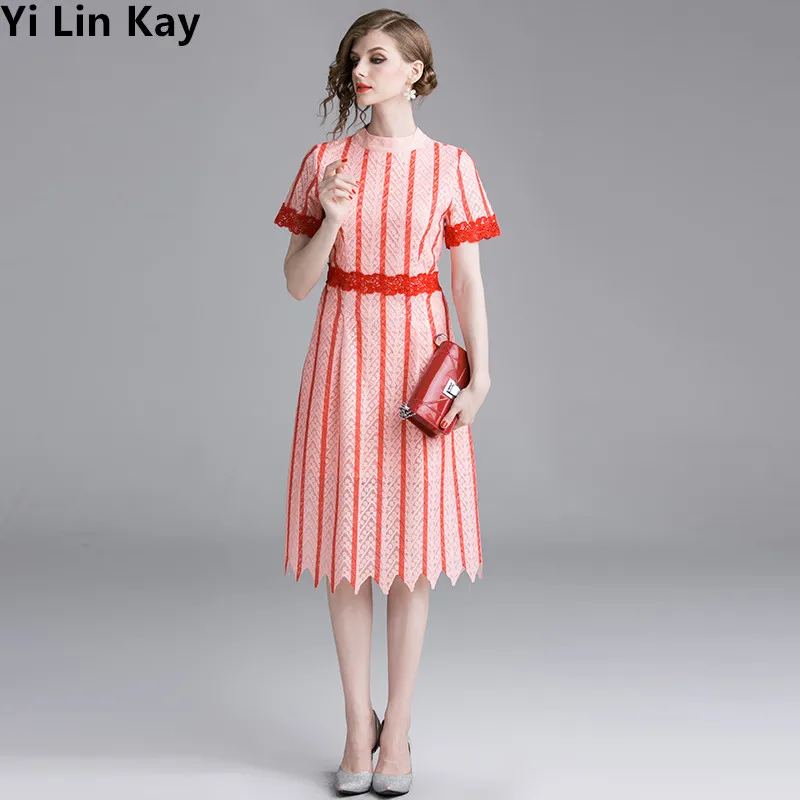 

Yi Lin Kay 2019 New arrival High-end custom Summer dress Women's Retro lace striped temperament slim body soluble print dress