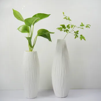 

Simple White Unglazed Ceramic Vase Ornaments, European Style And Modern Living Room Vase For Wedding Decoration