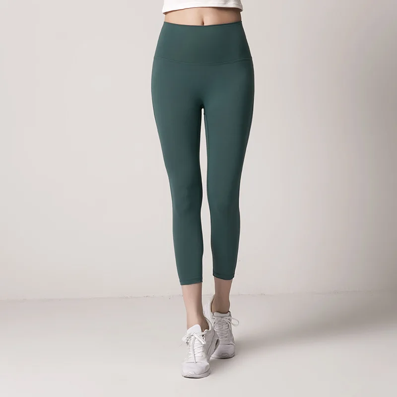 Women Elastic Yoga Sports Pants Running Exercise Tight Fitness Gym Quick Dry Training Pants Workout Breathable Capris Women Elastic Yoga Sports Pants Running Exercise Tight Fitness Gym Quick Dry Training Pants Workout Breathable Capris