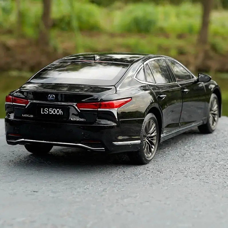 Высокая симуляция LEXUS LS500, усовершенствованная Коллекция Модель 1:18 игрушечных автомобилей из сплава, литая металлическая модель автомобиля