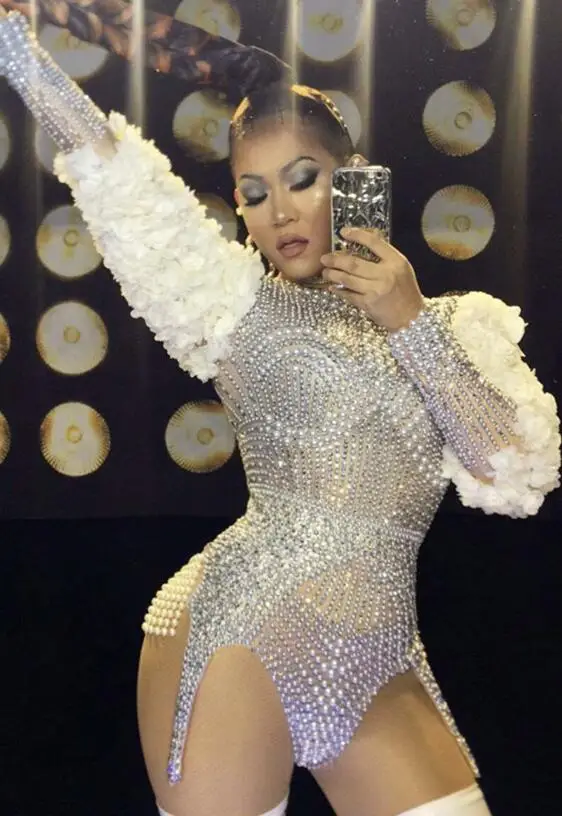 سوبر اللؤلؤ الراين زهرة ارتداءها مثير أداء المطربة يوتار المرحلة ملابس عيد الرقص ارتداء تمتد الزي