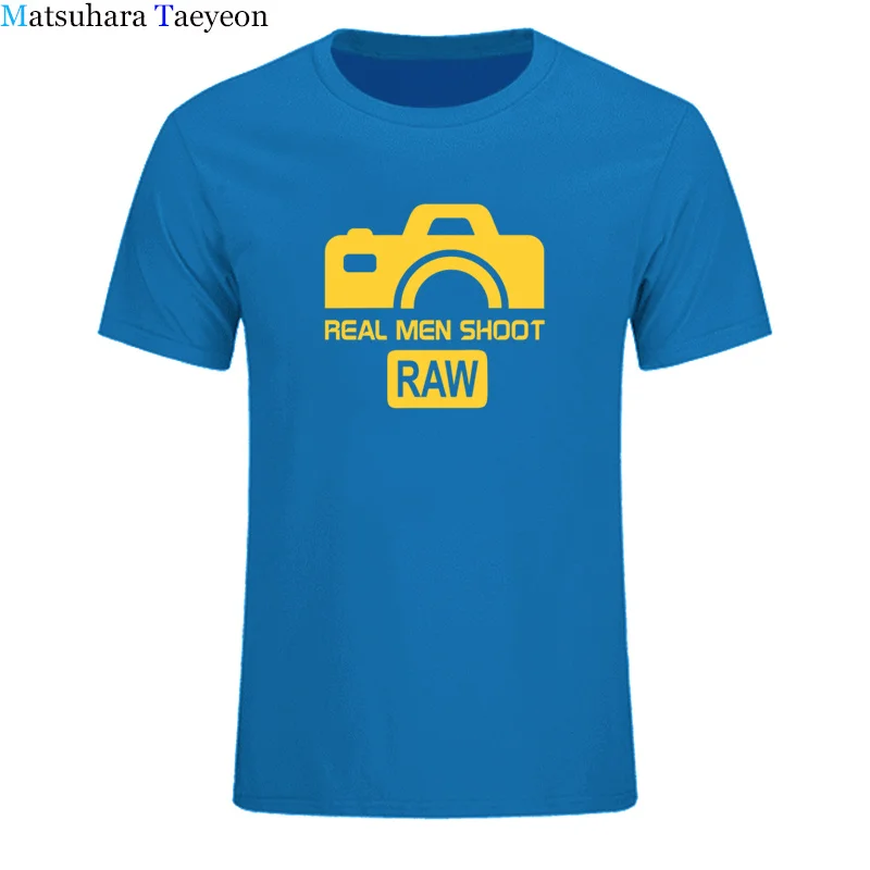 

Real Men SHOOT RAW T-shirt Men Summer Style Cotton Short Sleeve T Shirt Funny Photographer Tee Mans Top Clothing