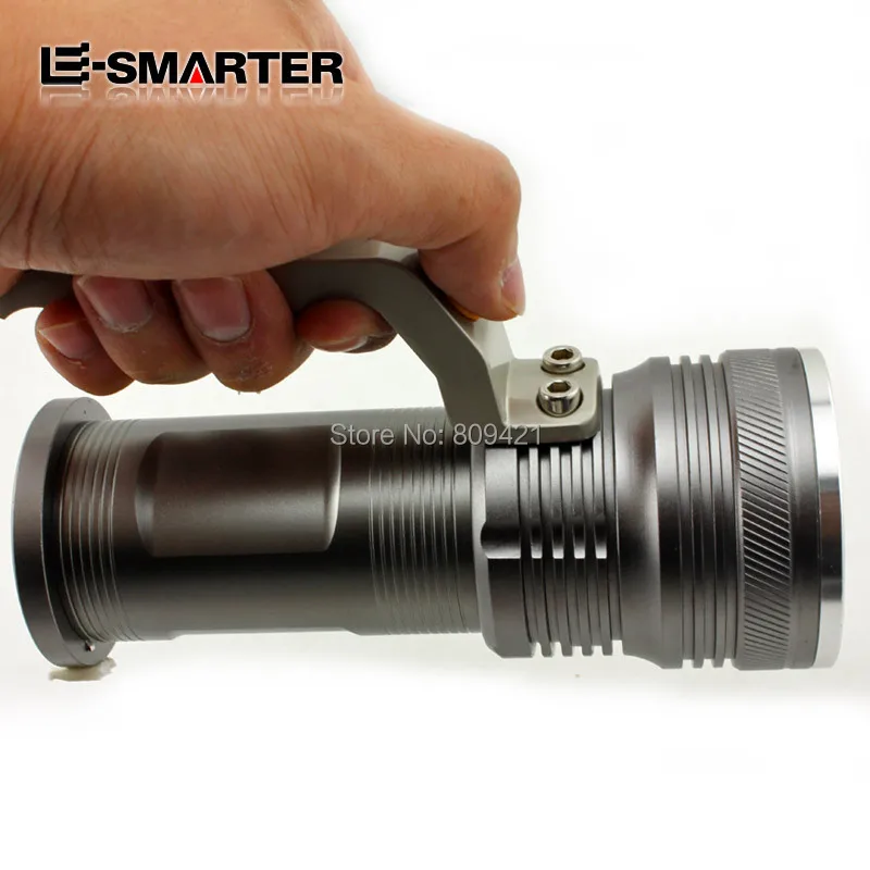 Sale WholeSale 50sets/lot Portable Searchlight Flashlight + Charger + 18650 US cree XPG R5 LED rechargeable waterproof long shots who 2