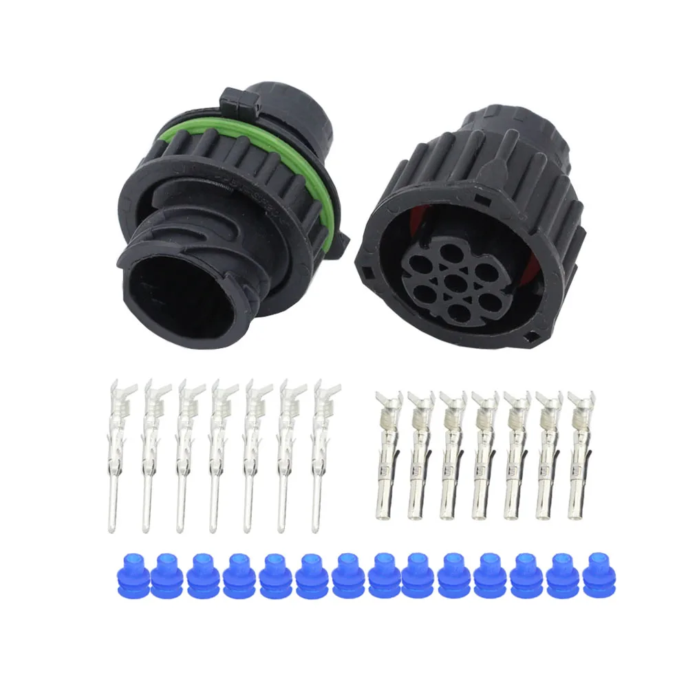 7 pin is equipped with a waterproof jacket hole connectors car