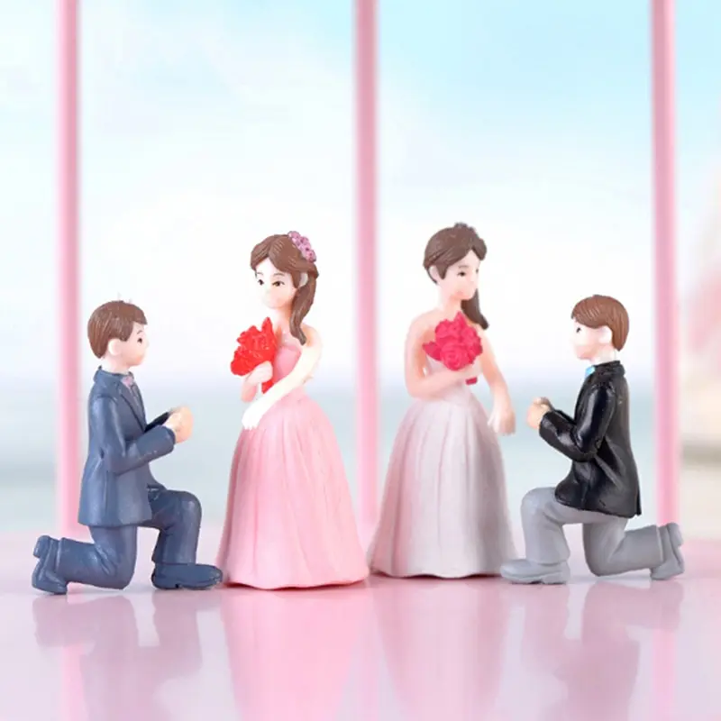 miniature wedding couple doll