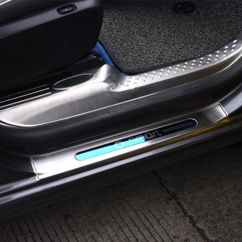 

Car Door pedal protection cover Door Sill Scuff Plate logo sticker For smart 453 forfour car styling Modification Accessories