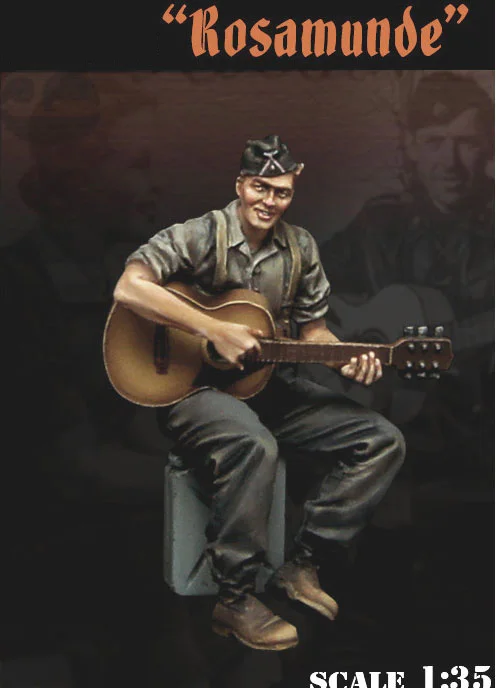 

1/35 Scale Resin Figure Building Kit Vietnam War U.S. Soldier with guitar