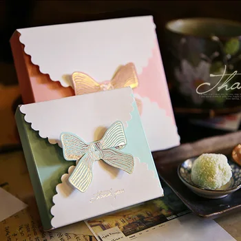 

70pcs 14x14x4m Large size Two-color Bow Gift box,wedding party,Valentine's Day chocolate box, candy, biscuits,egg tart box